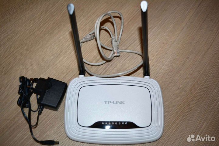 Роутер TP-Link 841