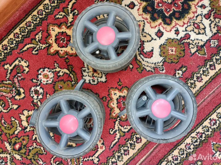 Прогулочная коляска трость babyton