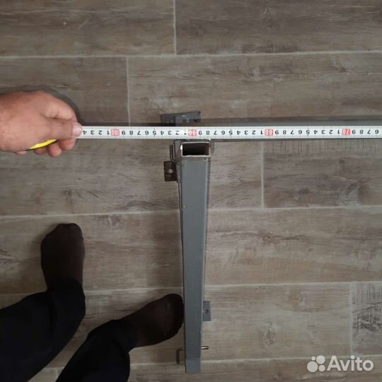 Турник настенный