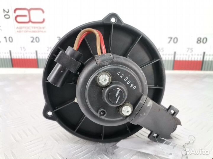 Моторчик печки для Audi A6 C5 4B1820021B