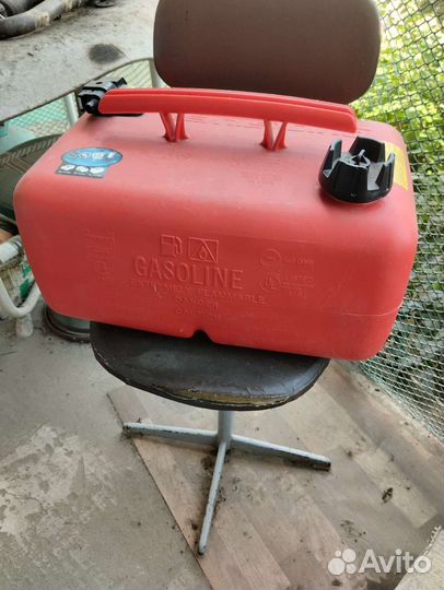 Бензобак на лодочный мотор
