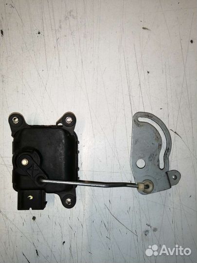 Моторчик заслонки отопителя Audi A6