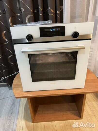 Духовой шкаф siemens IQ 500