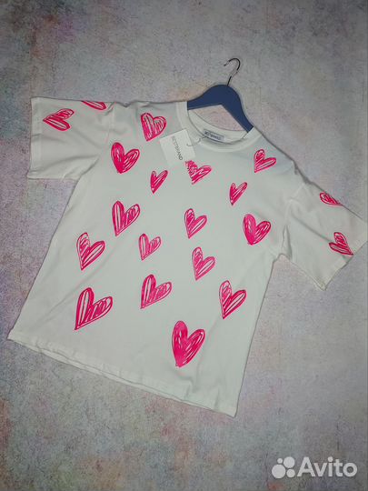 Женская футболка сердечки оверсайз