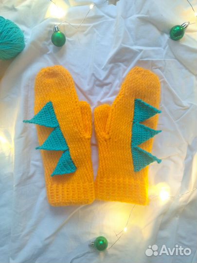 Варежки-дракошки