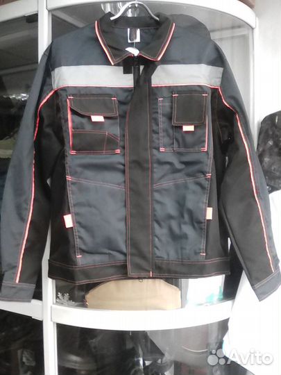 Рабочий костюм с полукомбинезоном новый