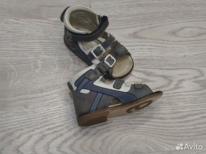 Ортопедические босоножки сандалии Elegami 22