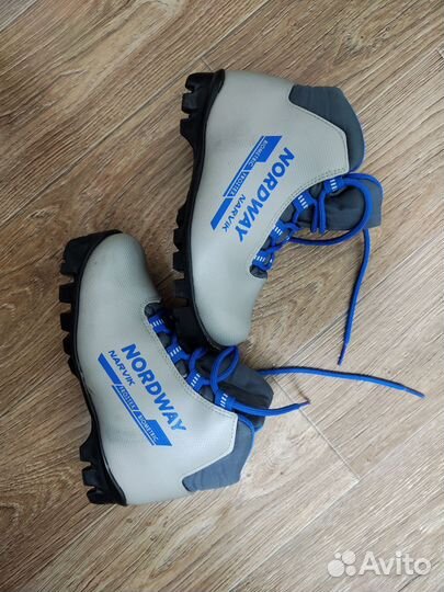 Лыжные ботинки детские