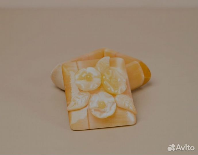 Шкатулка из селенита