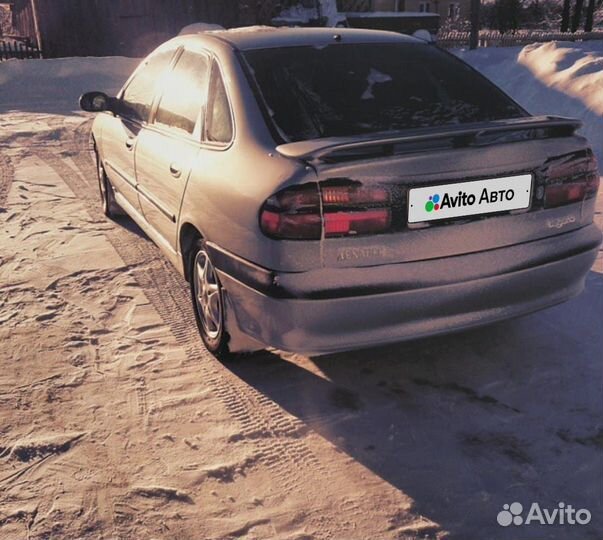 Renault Laguna 1.8 МТ, 2000, 280 000 км