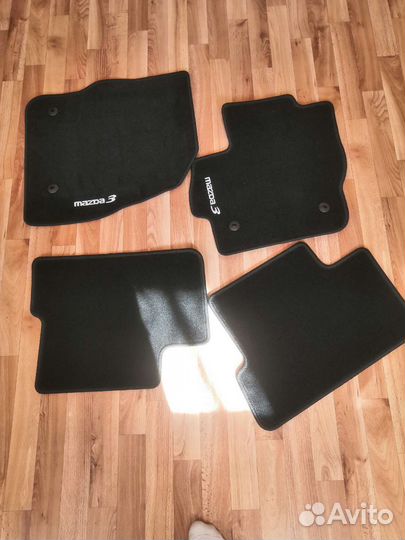 Автомобильные коврики текстильные