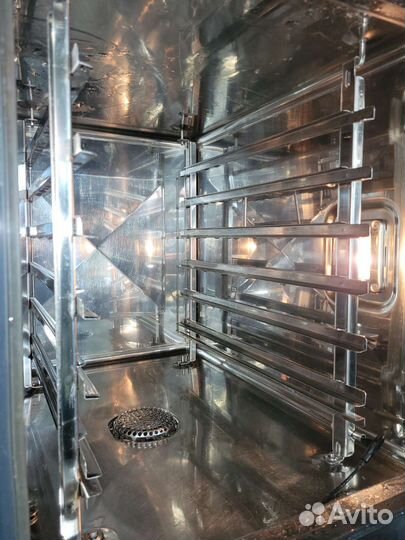 Пароконвектомат Rational