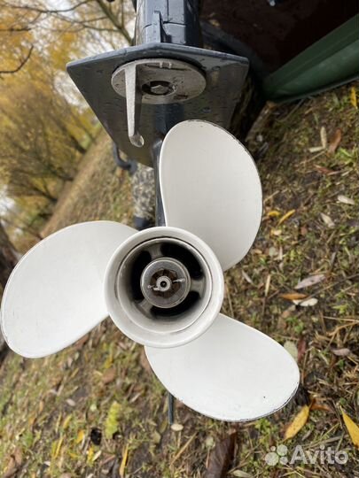 Лодка с мотором