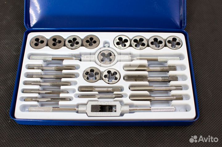 Набор метчиков и плашек метрический