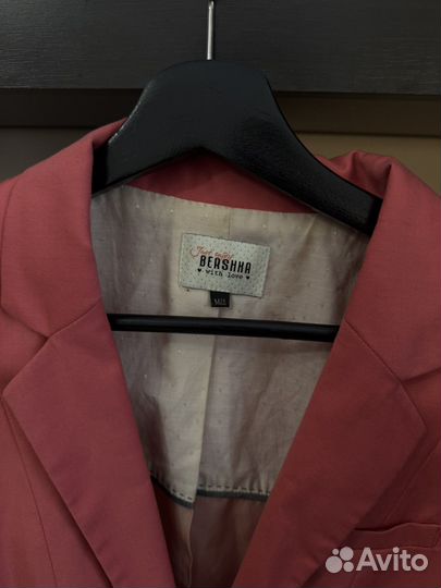 Пиджак персиковый женский