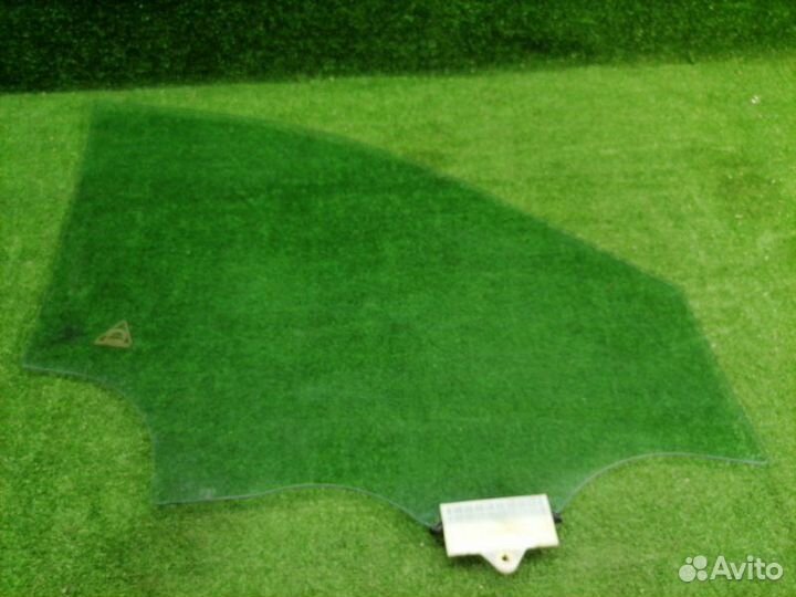 Стекло двери переднее левое Hyundai Santa Fe