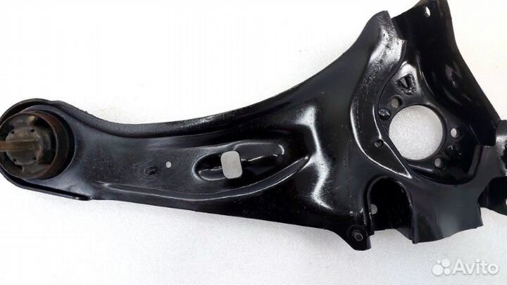 Рычаг продольный задний правый Mitsubishi