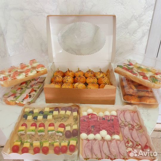 Фуршет кейтеринг праздник еда на дом