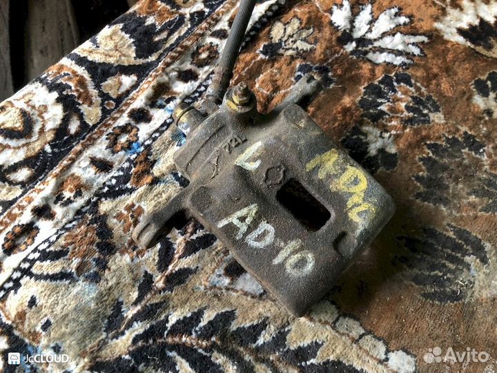 Суппорт на nissan AD VY10