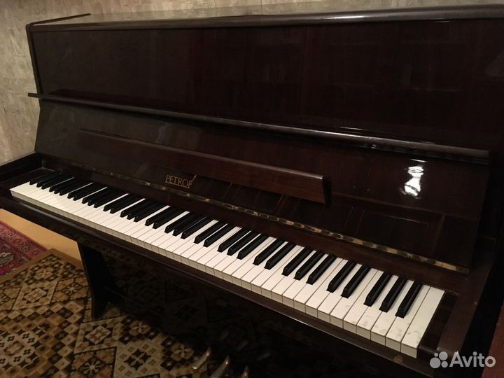 Пианино петроф petrof