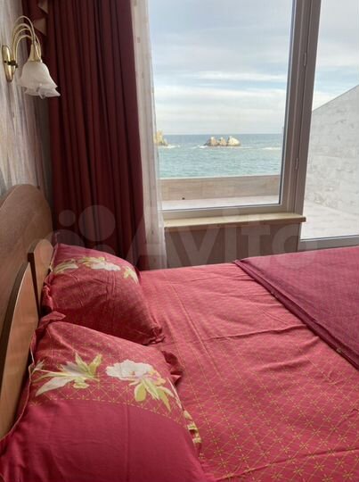 Комната 80 м², 2/5 эт.