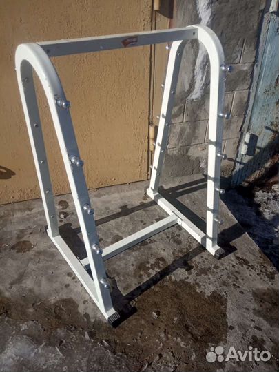 Стойка под штанги