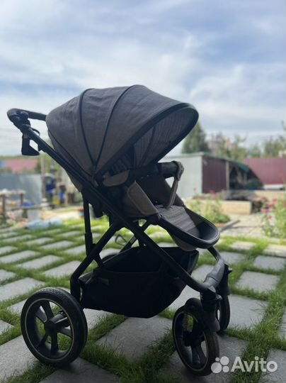 Коляска 2 в 1 Moon nuova city