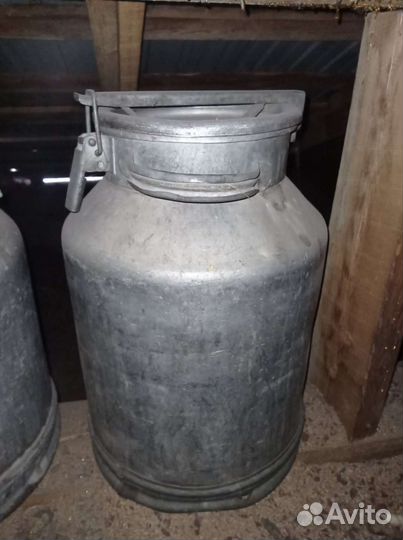 Фляга алюминиевая бу 40л и термос пищевой