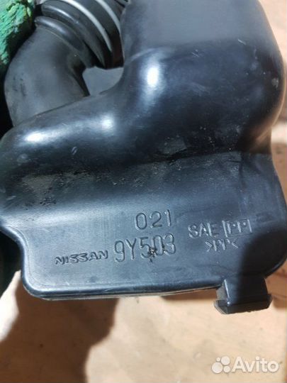 Патрубок воздушного фильтра Nissan Murano PNZ50