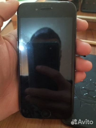 iPhone 8, 64 ГБ