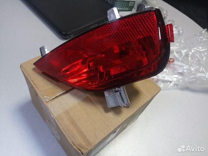 Фонарь в бампер ориг Nissan Terrano Duster