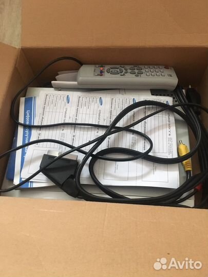 Samsung DSB-B270V Цифровой спутниковый ресивер