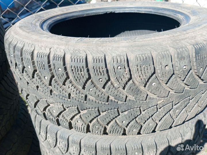 Nokian Tyres Hakkapeliitta 4 195/60 R15