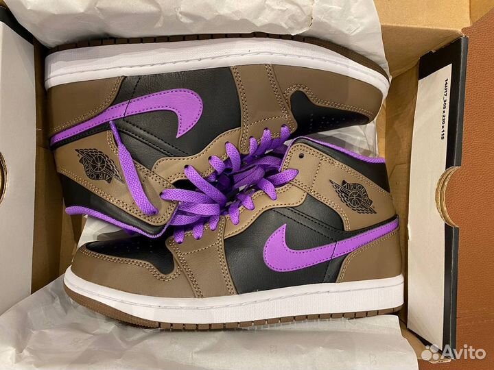 Кроссовки Nike air jordan 1 mid