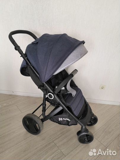Прогулочная коляска трость