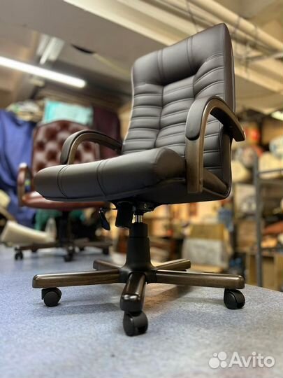 Компьютерное кресло