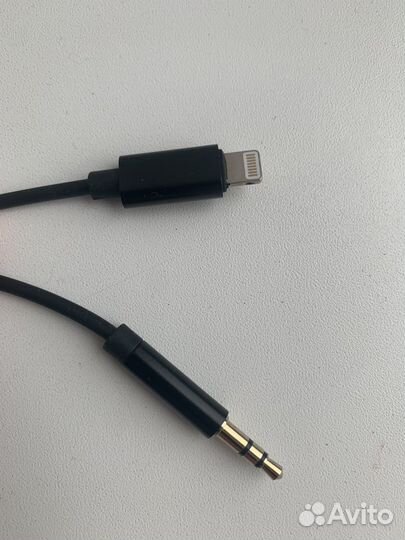 Lightning to 3.5AUX Audio