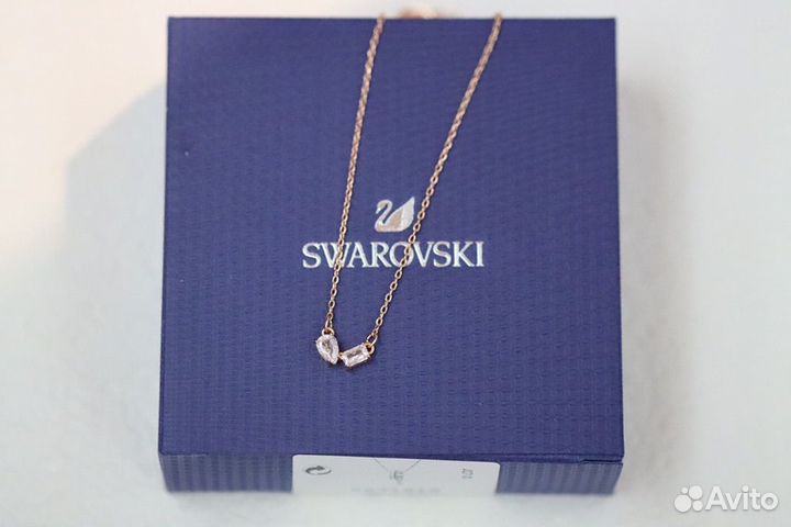 Swarovski колье