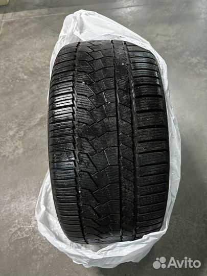 Continental ContiWinterContact TS 860S 295/35 R21