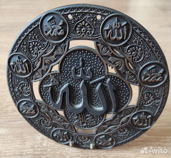 Сувенирные тарелочки