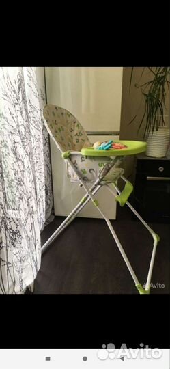 Детский стульчик для кормления