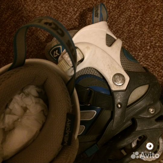 Роликовые коньки