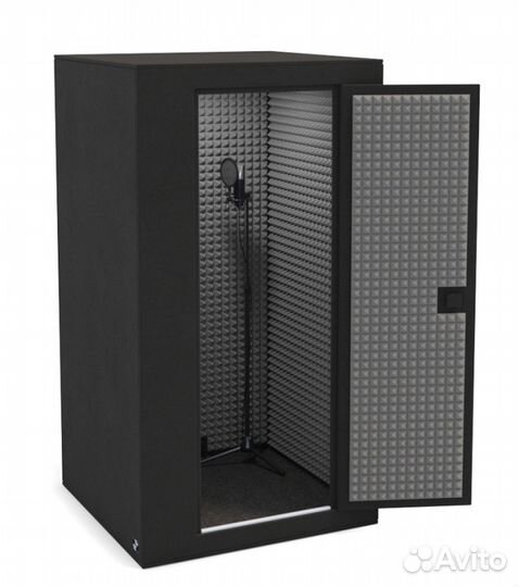 Вокальная кабина