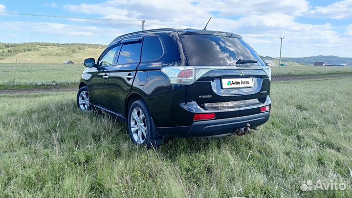 Mitsubishi Outlander 2.4 CVT, 2012, 287 787 км