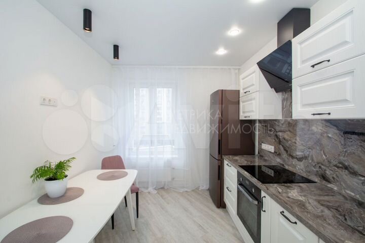 2-к. квартира, 66 м², 10/23 эт.