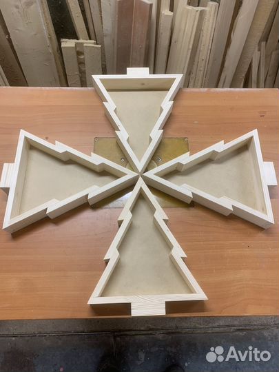 Деревянный подарочный бокс 