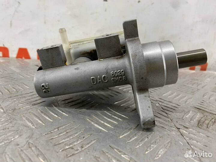 Цилиндр главный тормозной Шевроле Лачетти