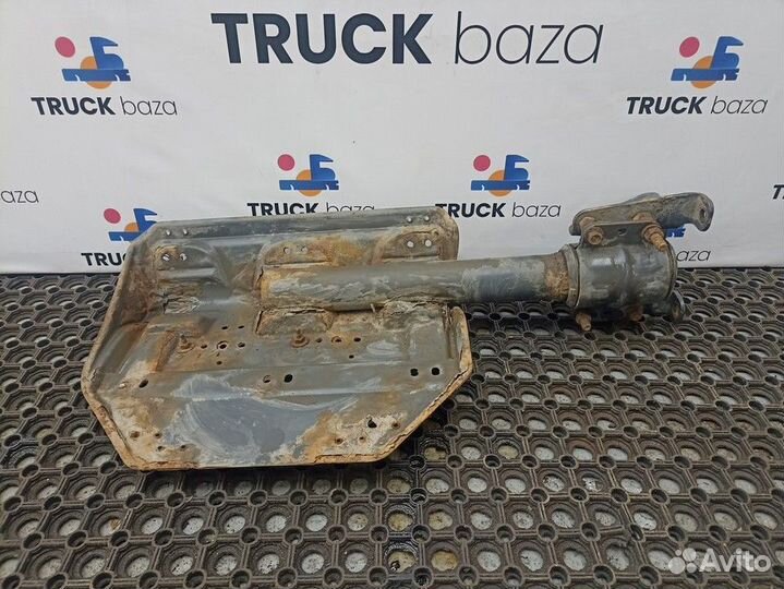 2800402 Кронштейн крыла правого заднего задняя час