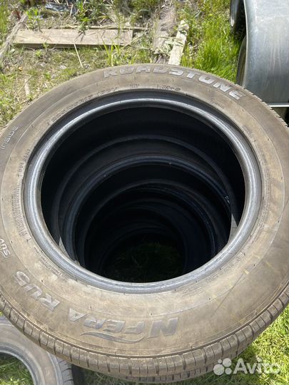 Roadstone N'Fera RU5 225/65 R17 106V