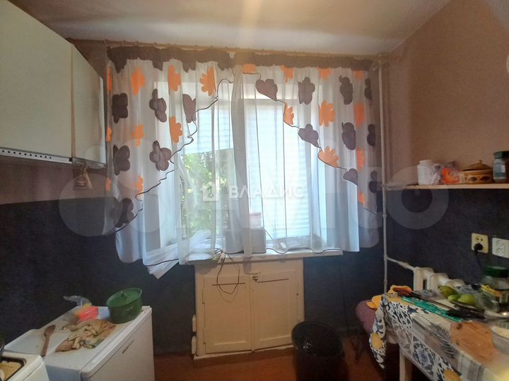 2-к. квартира, 46 м², 2/4 эт.